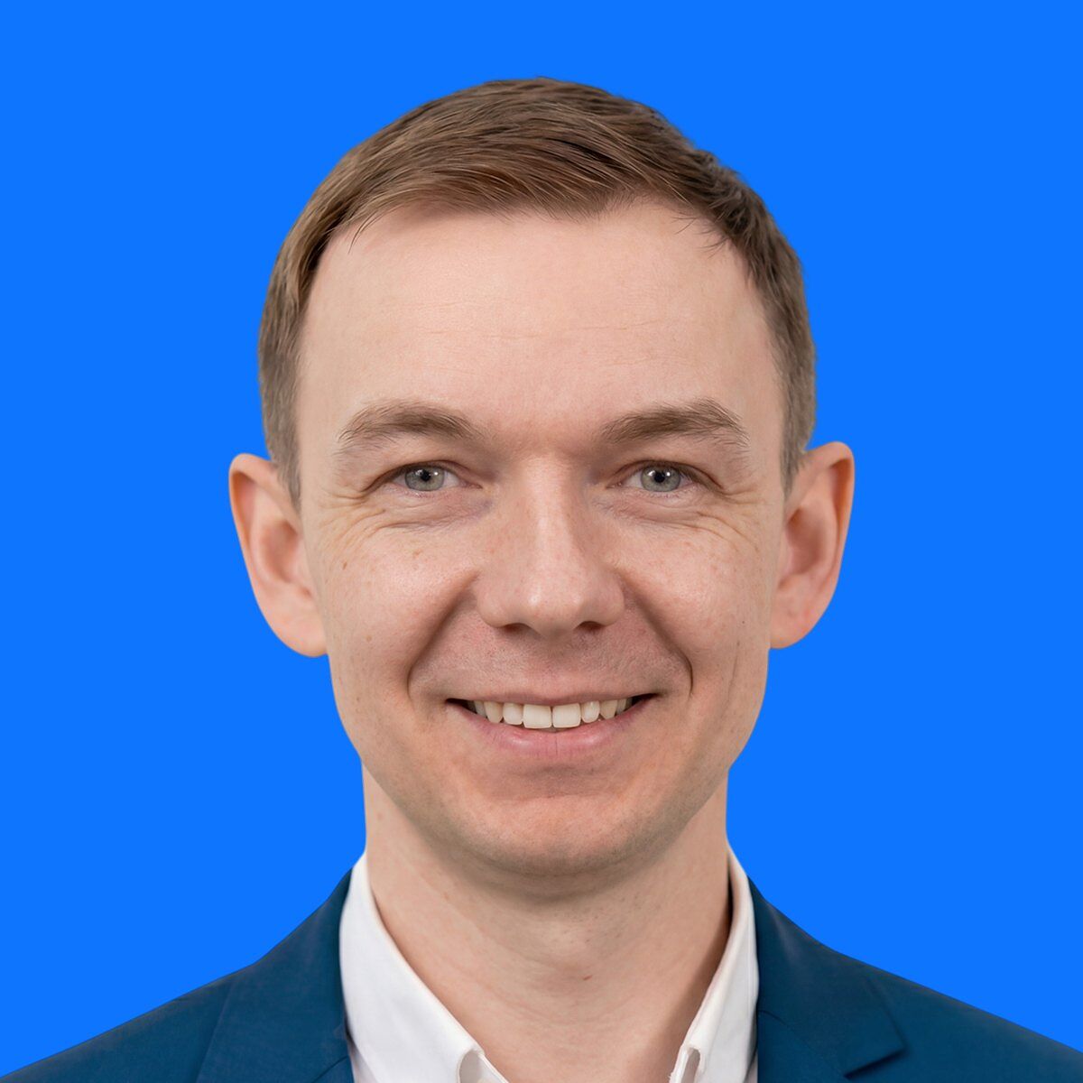 Александр Ломакин